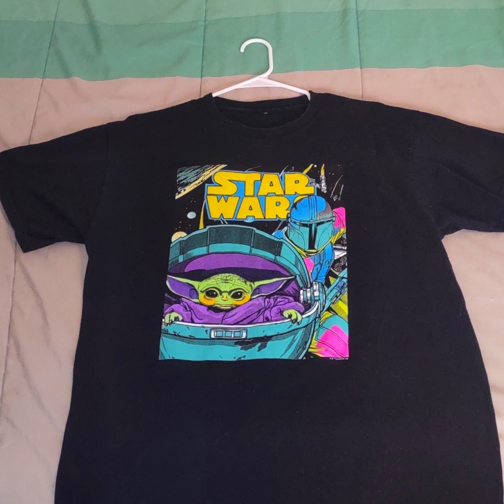 Star Wars Baby Yoda Men's Black Size XL Ex Condition Used t shirt